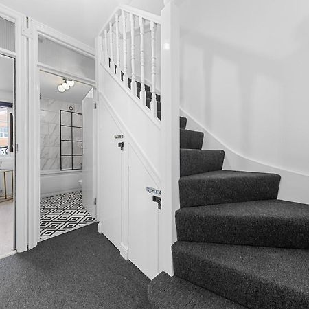 The Holloway Suite - 1Br Modern Apartment Лондон Екстериор снимка
