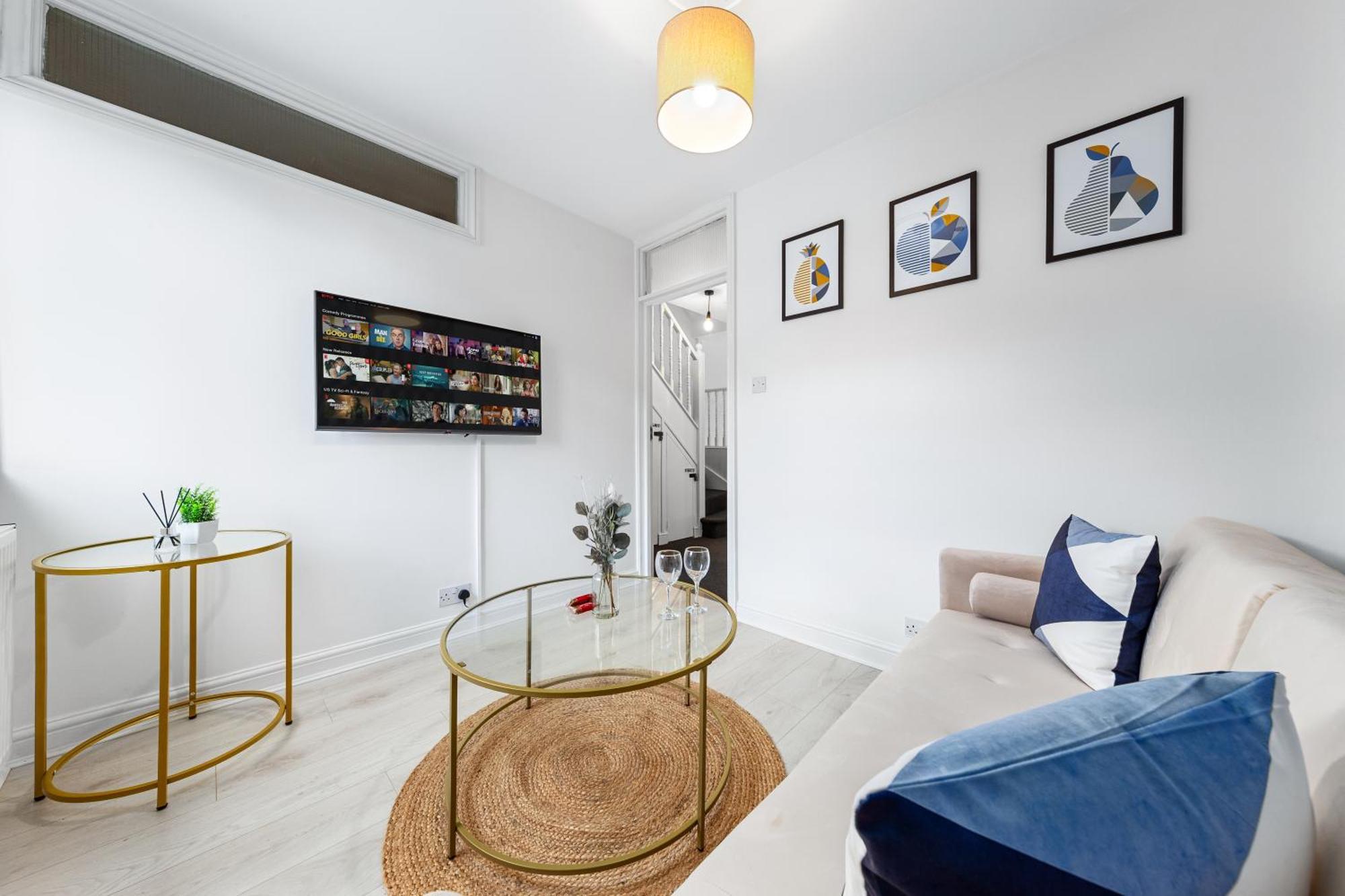 The Holloway Suite - 1Br Modern Apartment Лондон Екстериор снимка